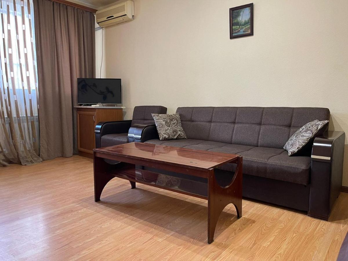 Apartment In Yerevan, Centre Exterior foto